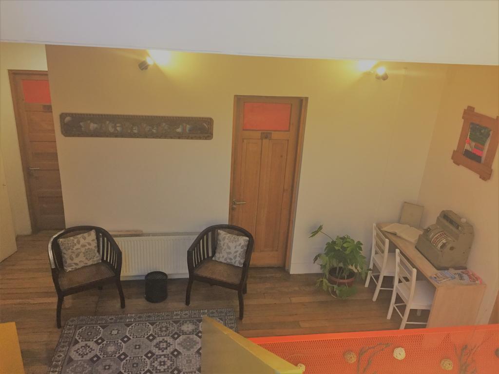 Hostal Caracol سانتياغو المظهر الخارجي الصورة